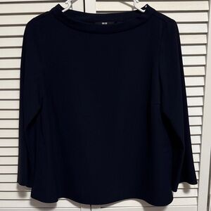 Uniqlo 3/4 Blouse Boat Neck 100% Polyester Navy Blue